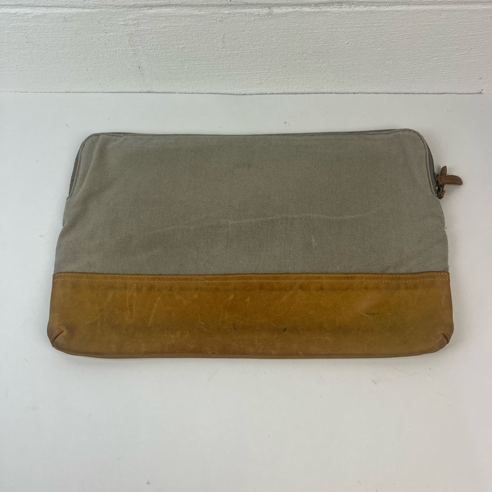 Hearth & Hand Computer Case - Picture 2 of 4